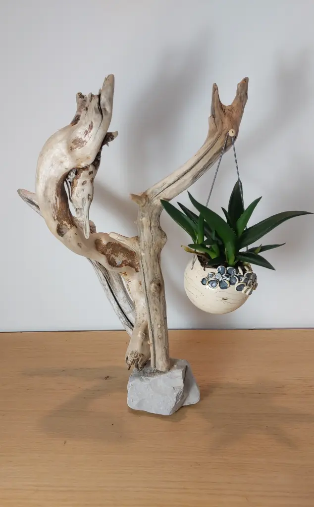 Grès et bois d'eau